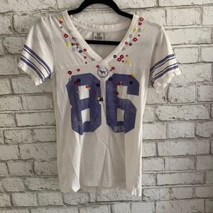 PINK, v-neck, white T-shirt